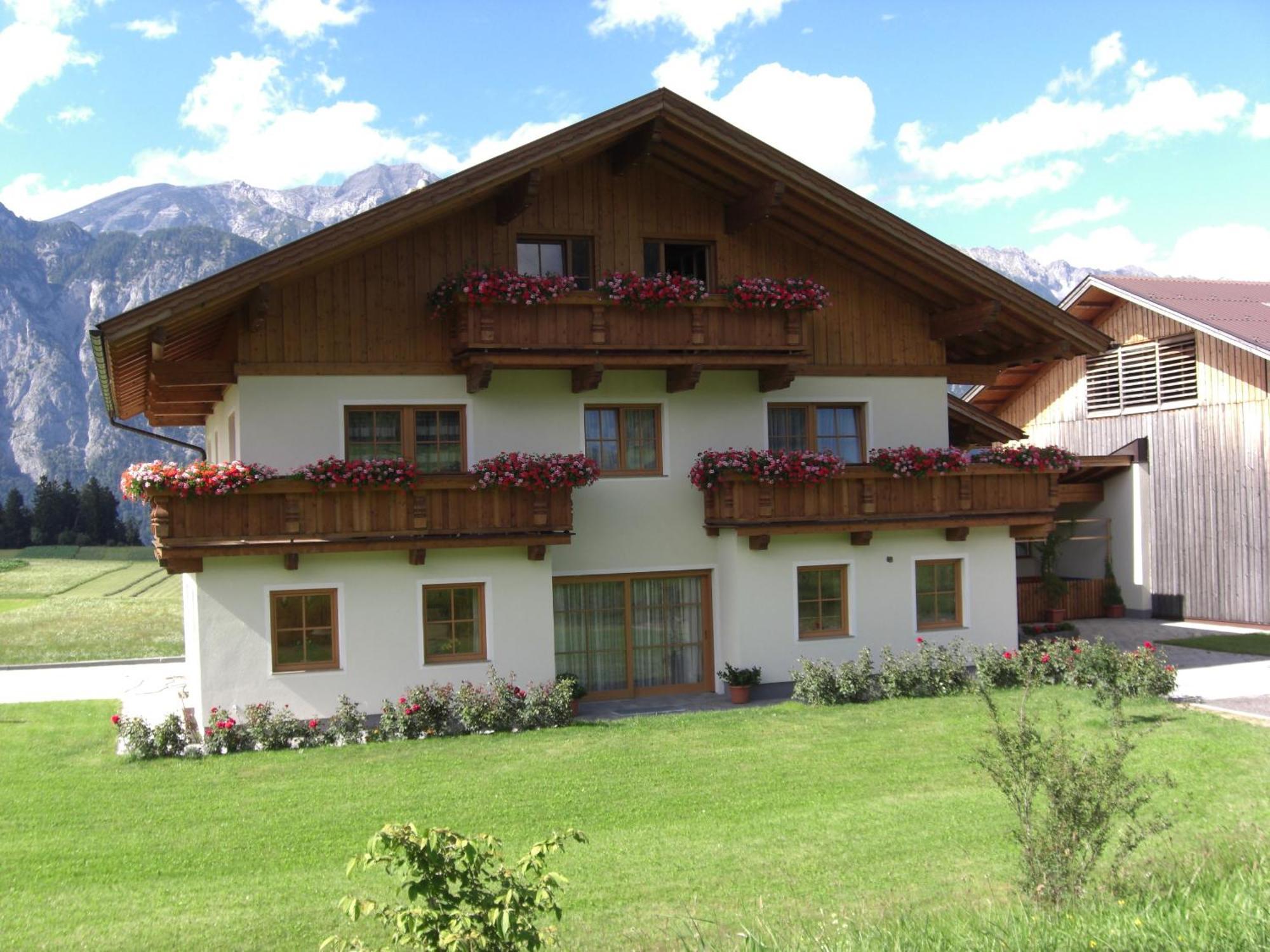 Ferienwohnung Prader Innsbruck Exterior photo